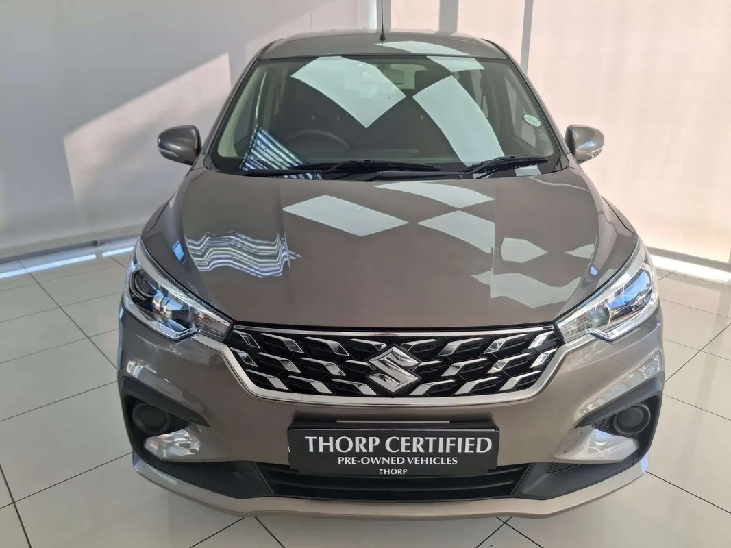 Suzuki Ertiga 1.5 GL MT - Image 3