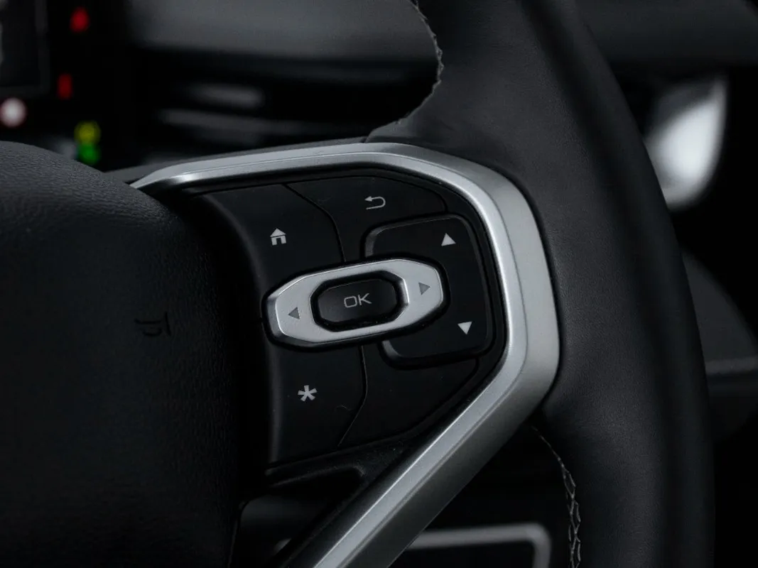 Haval H6 1.5T Hybrid DHT Ultra Luxury - Image 12