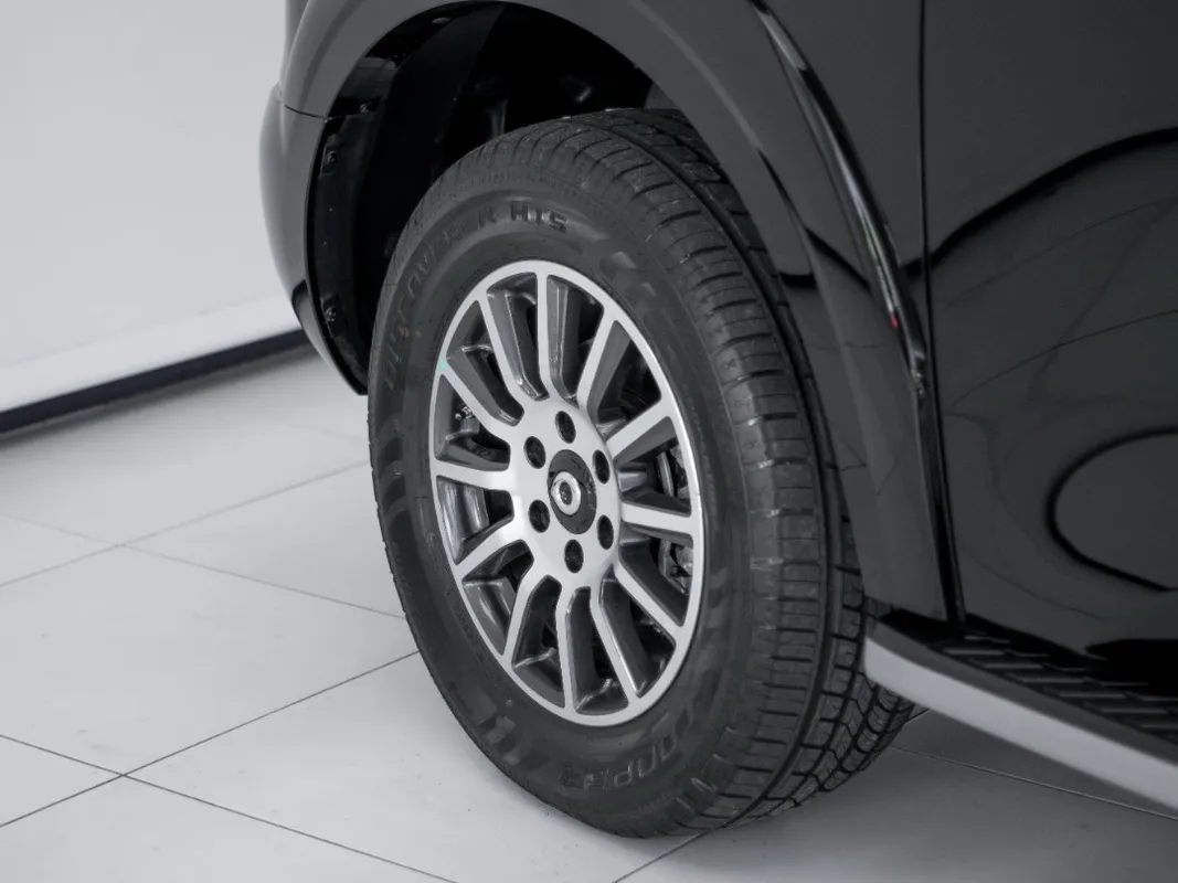 GWM P-Series PV 2.0TD LT 4X4 Auto D/C P/U - Image 11