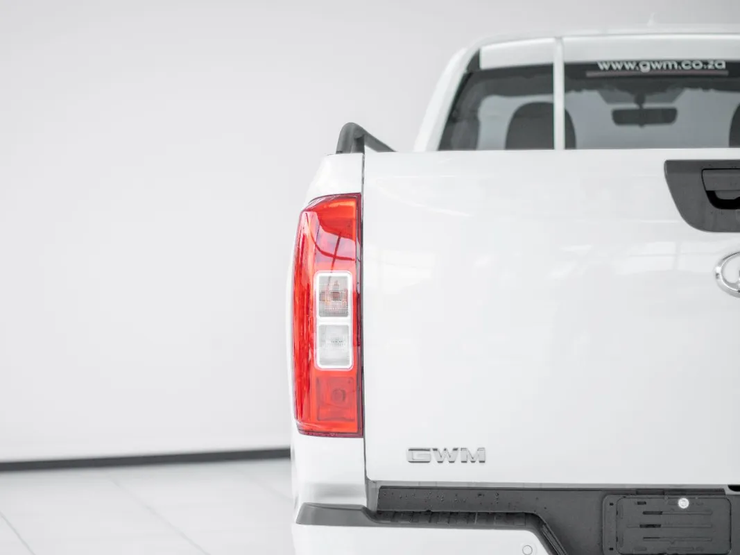 GWM P-Series CV 2.0TD SX 4X4 S/C P/U - Image 4
