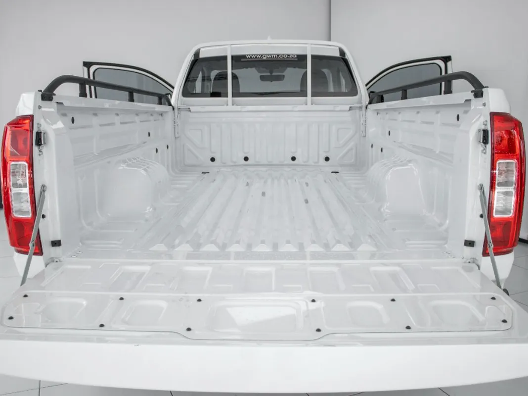 GWM P-Series CV 2.0TD SX 4X4 S/C P/U - Image 8