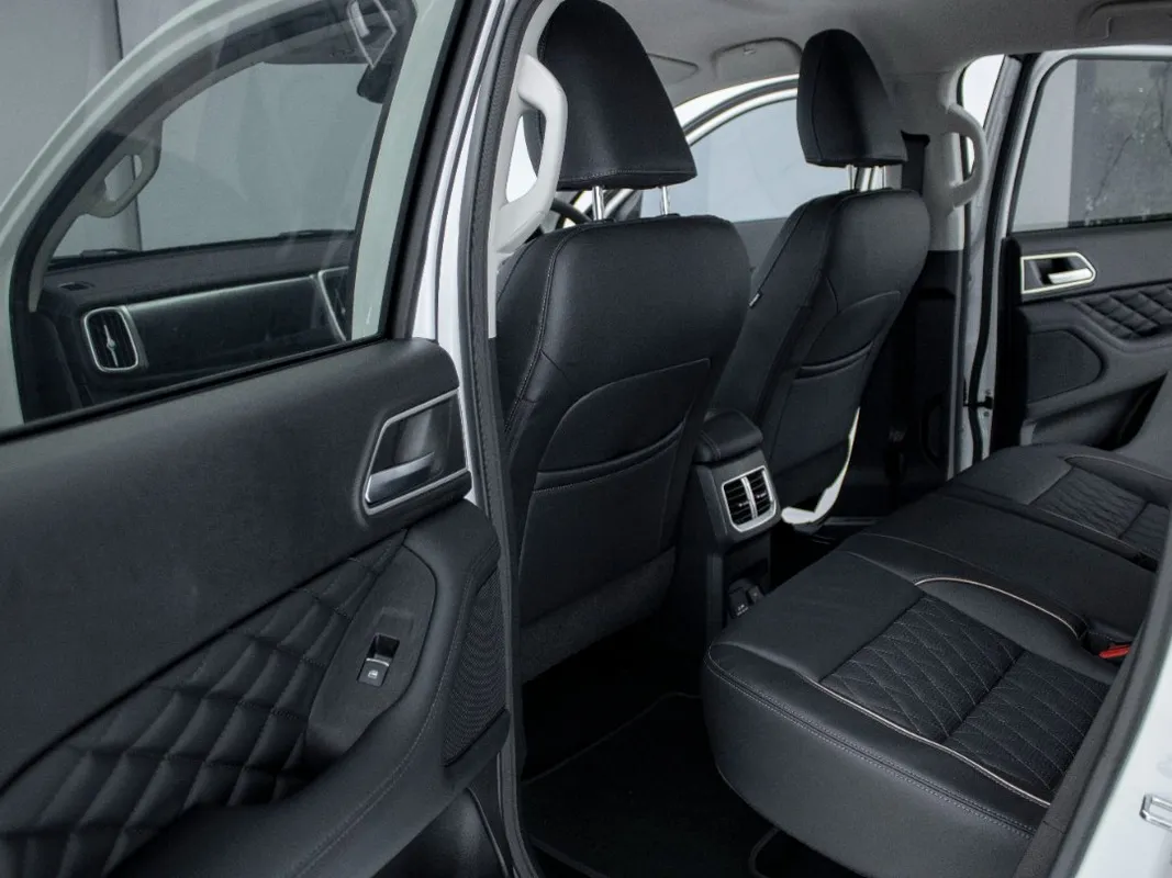 GWM P-Series 2.0TD LTD 4X4 Auto D/C P/U - Image 32