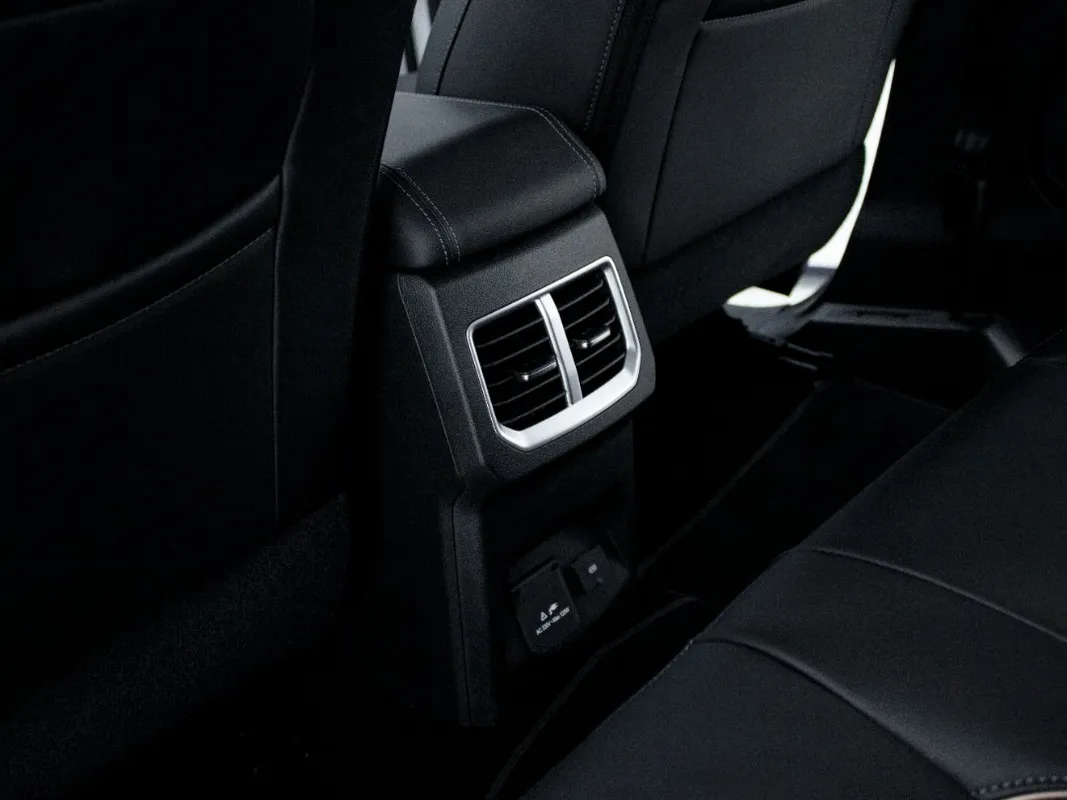 GWM P-Series 2.0TD LTD 4X4 Auto D/C P/U - Image 33