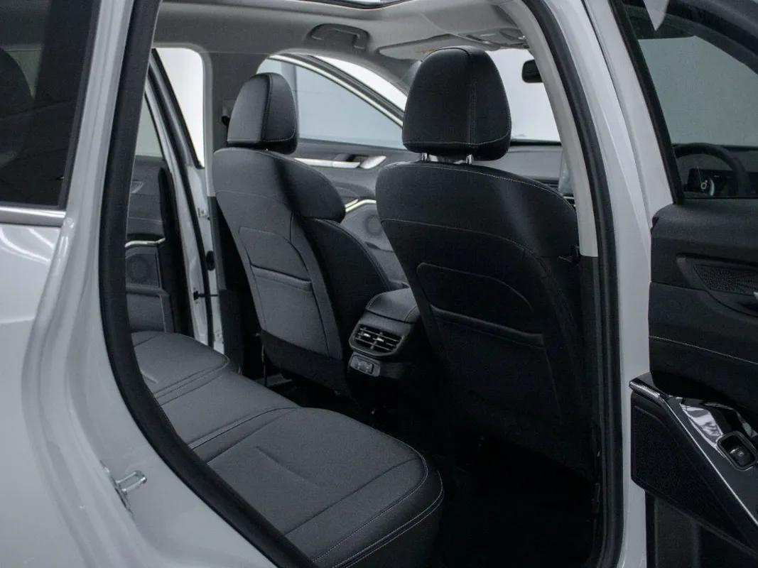 Haval H6 2.0T S-Luxury 7DCT 4WD - Image 30