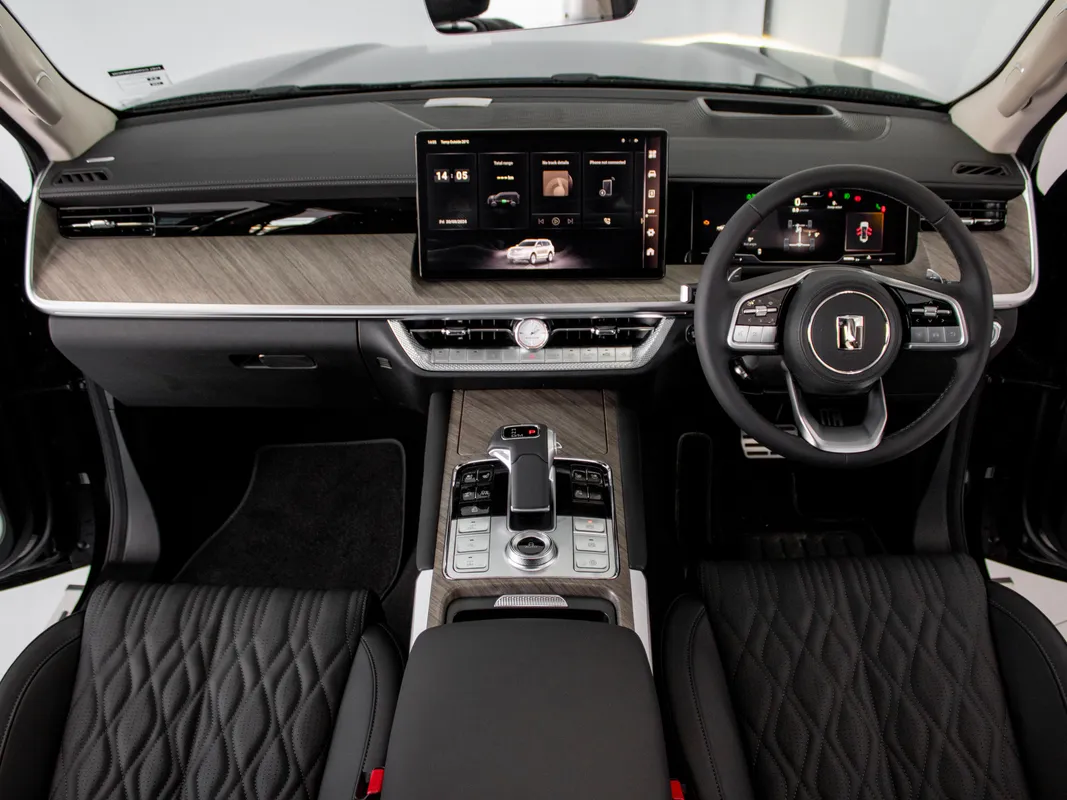 GWM Tank 500 2.0T 9HAT 4X4 Ultra Luxury - Image 6