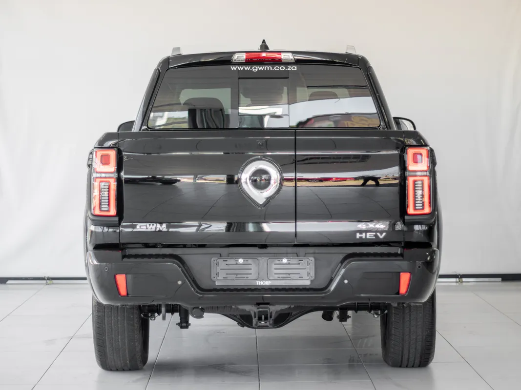 GWM P500 2.0T 9HAT 4X4 Ultra Luxury - Image 3