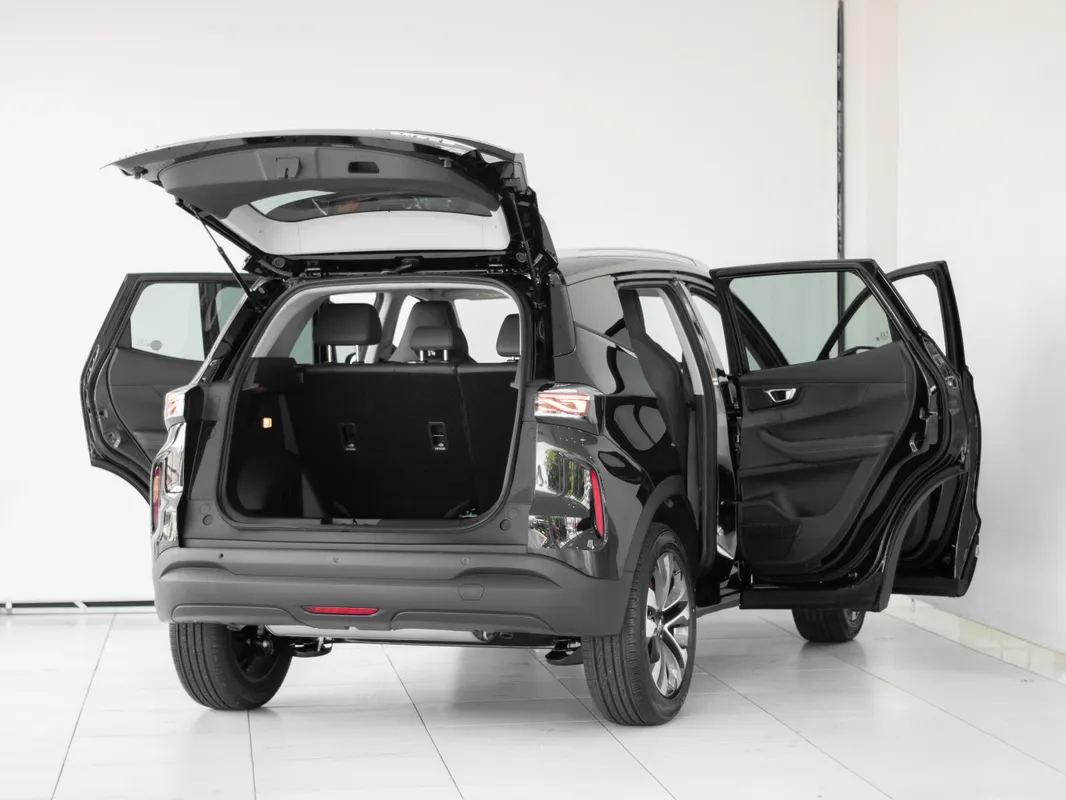 Chery Tiggo 4 Cross 1.5T Comfort DCT - Image 5