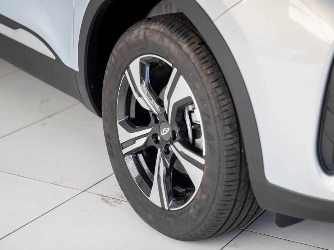 Chery Tiggo 4 Cross 1.5T Comfort DCT - Image 5