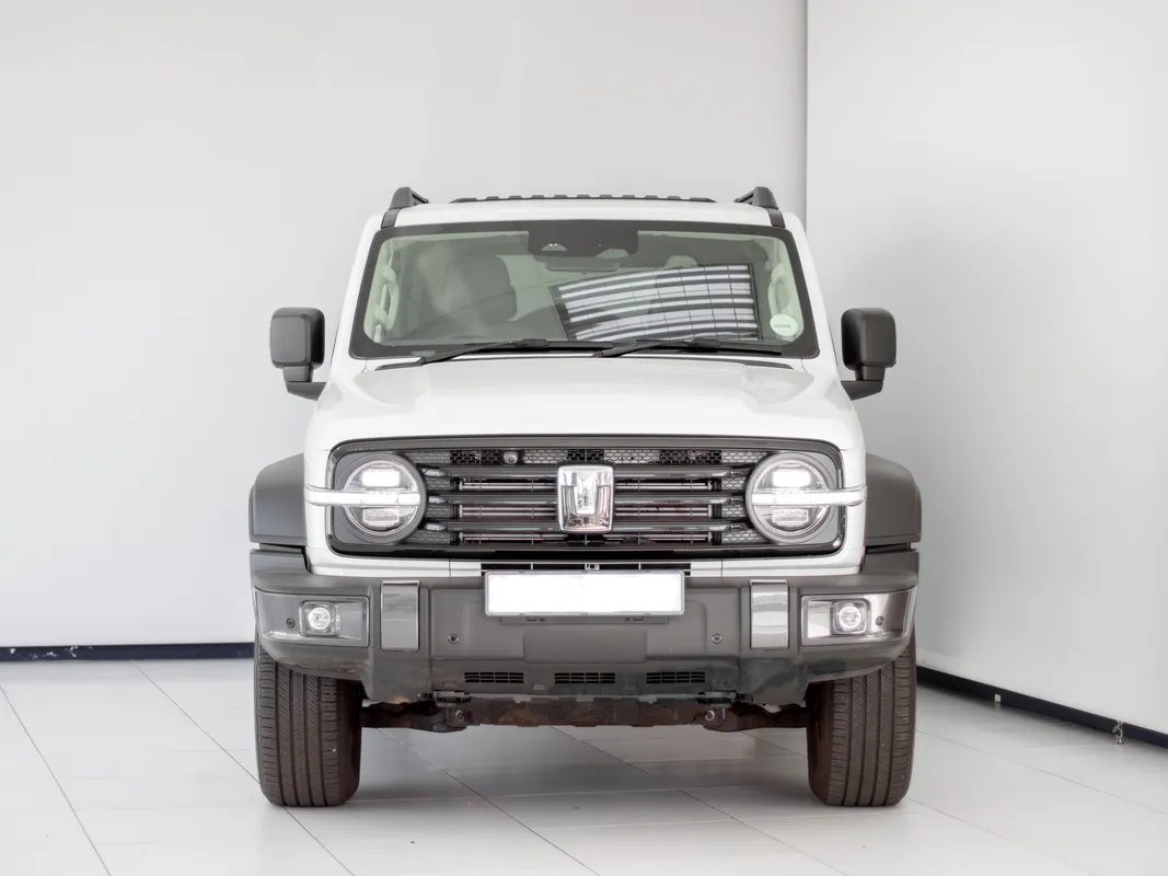 GWM Tank 300 2.0T 8AT 4X4 Super Luxury - Image 2