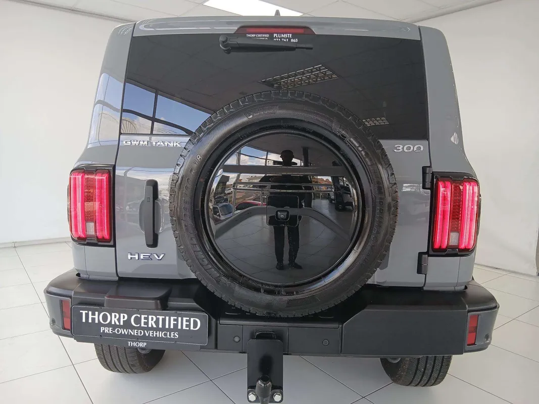 GWM Tank 300 2.0T HEV 9HAT 4X4 Super Luxury - Image 5