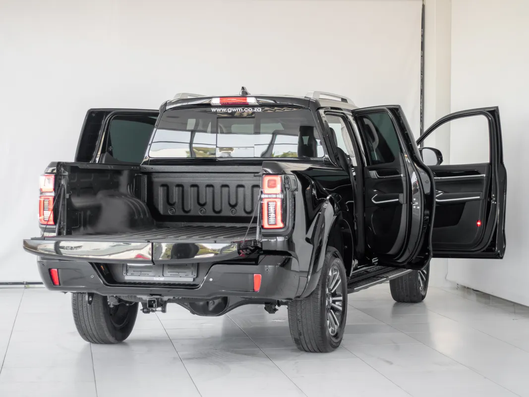 GWM P500 2.4T 9AT 4X4 Luxury - Image 5