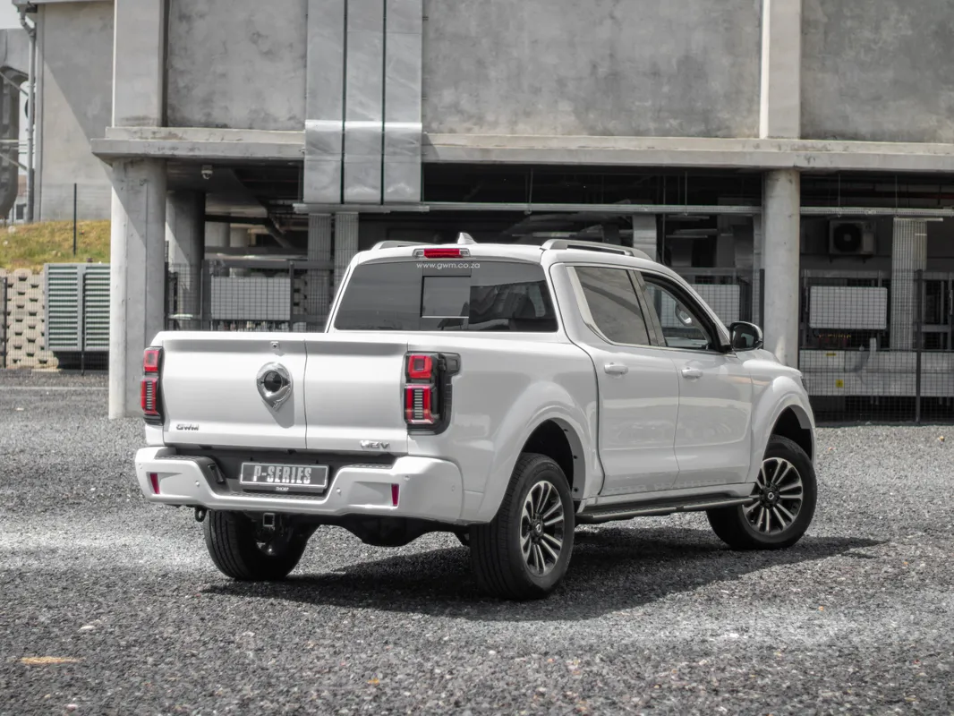 GWM P500 2.0T 9HAT 4X4 Ultra Luxury - Image 6