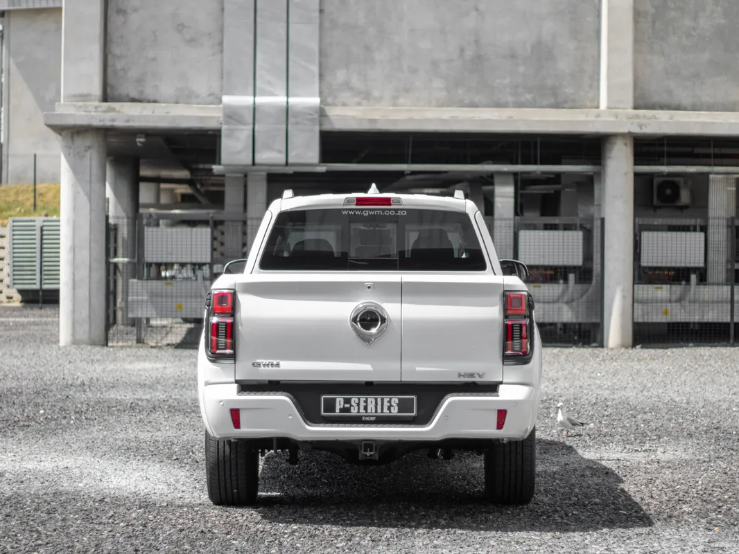 GWM P500 2.4T 9AT 4X4 Super Luxury - Image 5