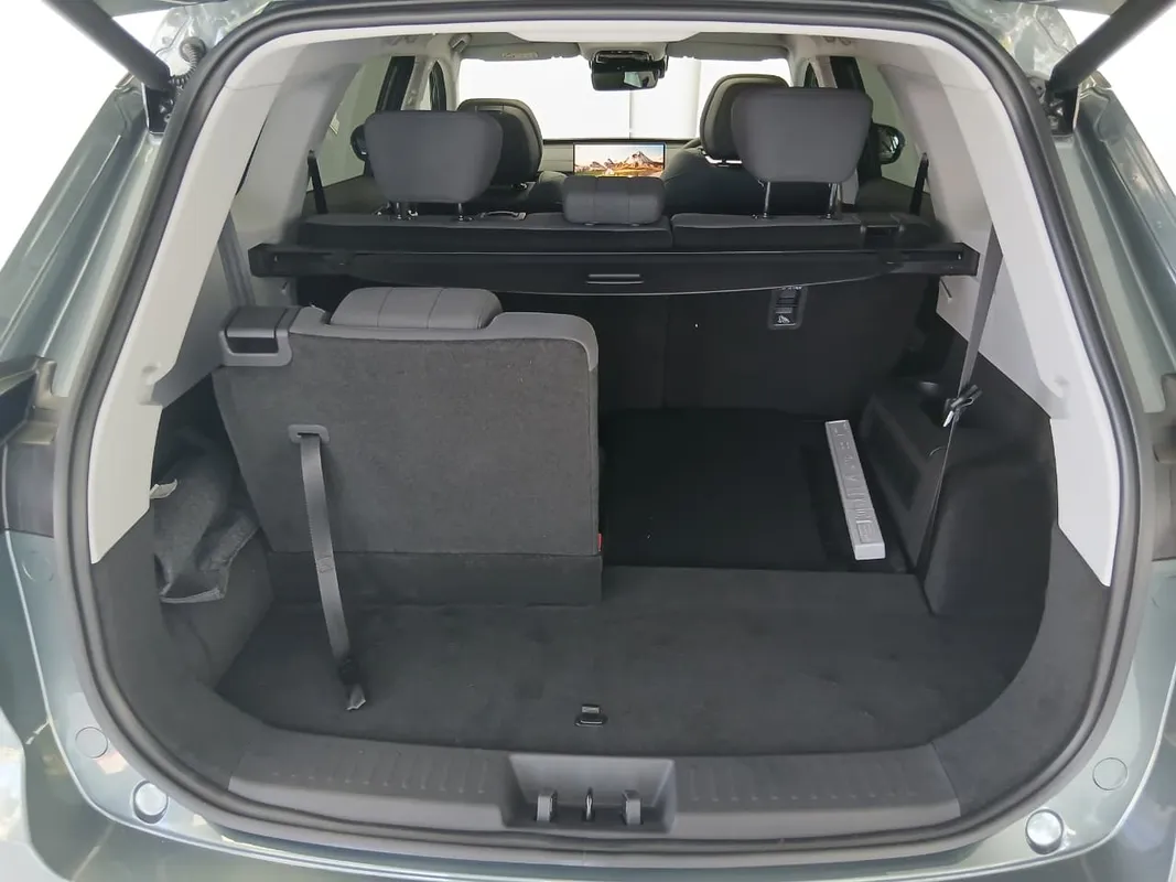 Chery Tiggo 8 1.5T CSH Apex DHT (PHEV) - Image 7