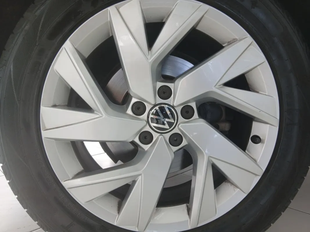 Volkswagen Tiguan 1.4 TSI Life DSG - Image 19