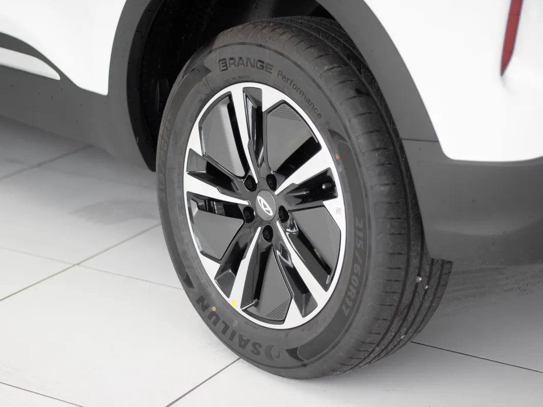 Chery Tiggo 4 Cross 1.5 HEV Elite DHT - Image 8