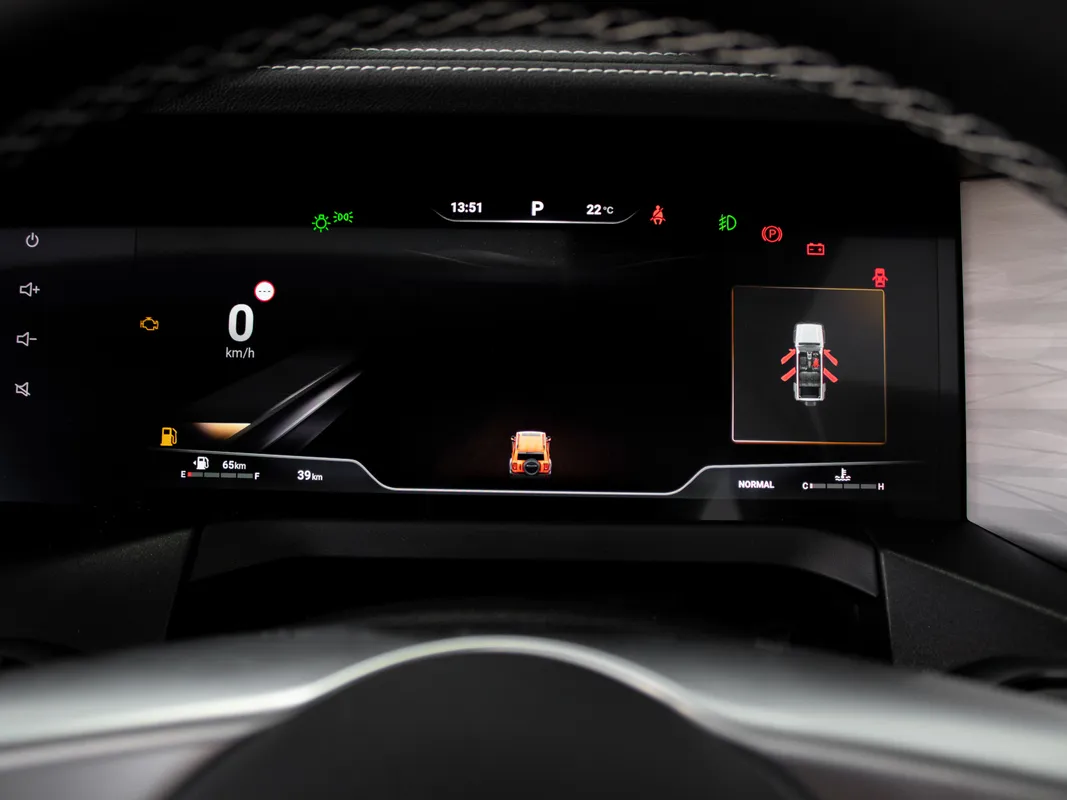 GWM Tank 300 2.0T 8AT 4X4 Super Luxury - Image 10