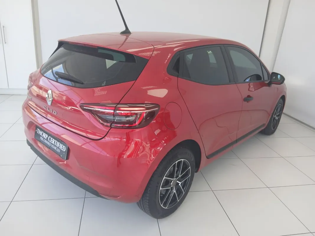 Renault Clio V 1.0T Life - Image 4