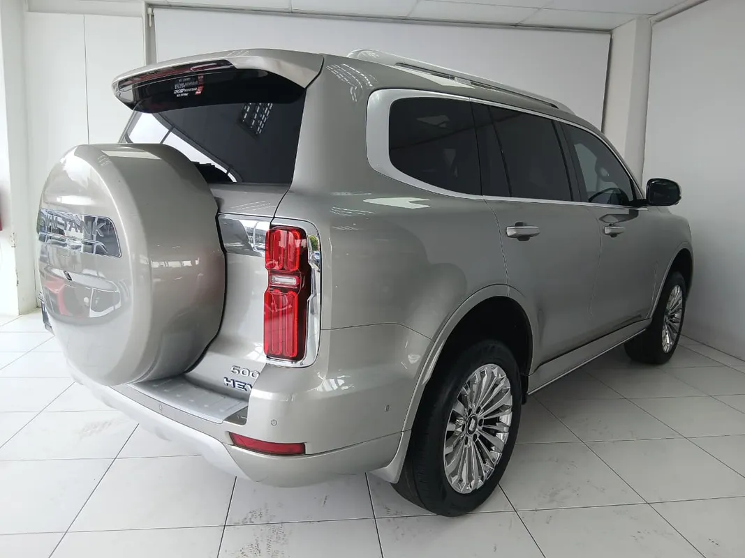 GWM Tank 500 2.0T 9HAT 4X4 Ultra Luxury - Image 4
