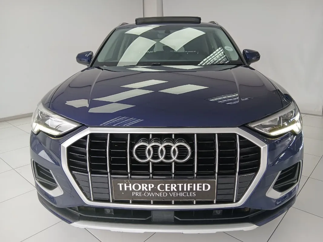 Audi Q3 35 TFSI S Tronic - Image 2