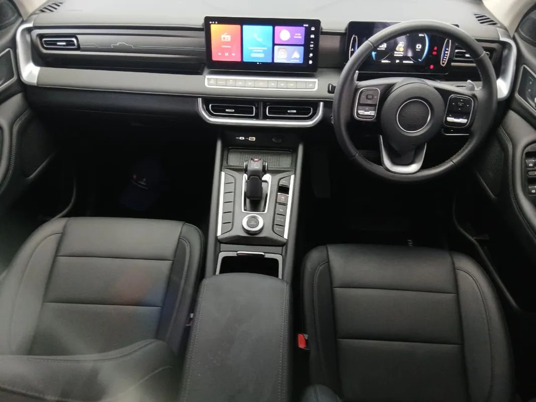 GWM P300 2.4TD LS 4X2 9AT - Image 8