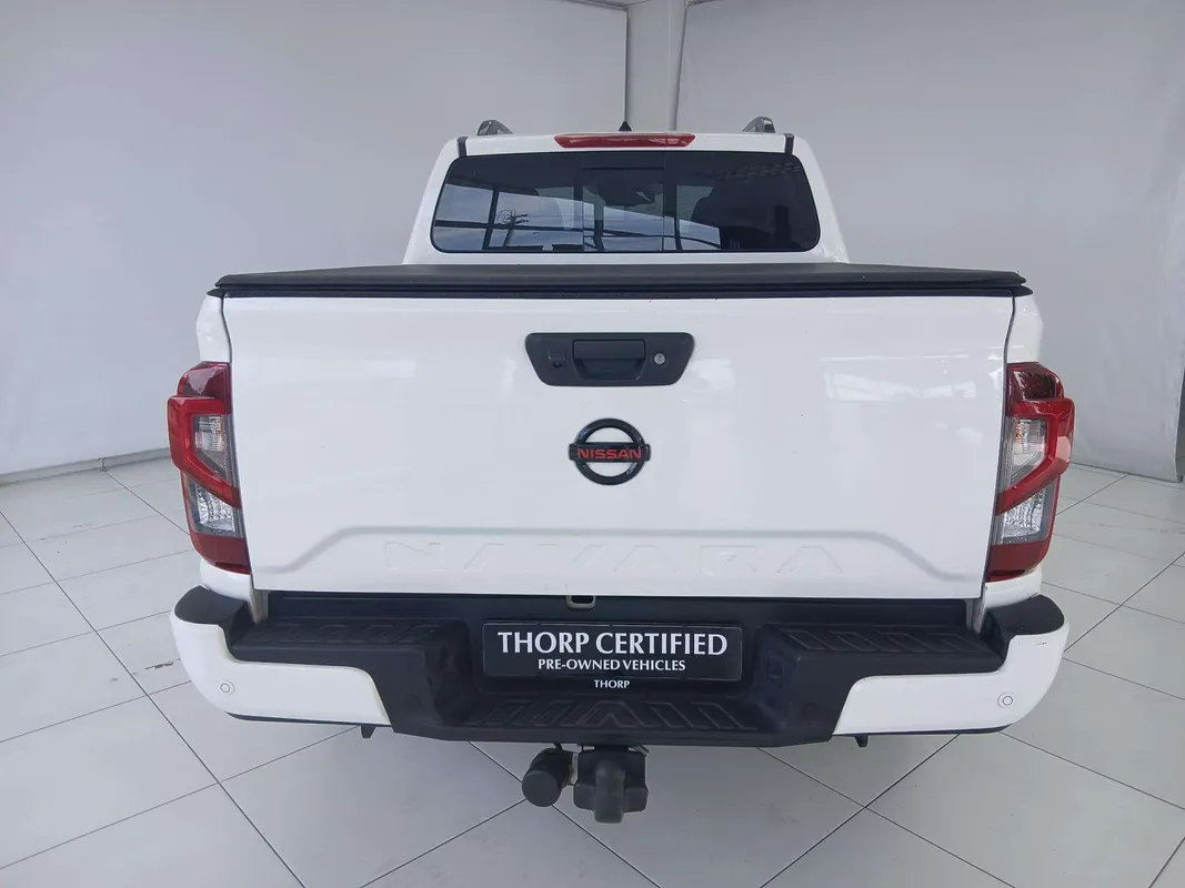 Nissan Navara 2.5DDTi Pro-2X Auto D/C P/U - Image 5