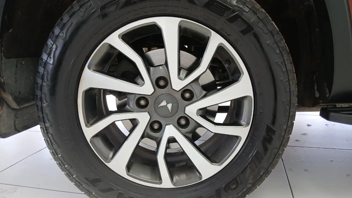 Mahindra Scorpio-N D AT 4WD Z8 7S - Image 10