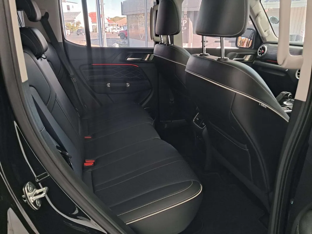 GWM Tank 300 2.4TD 9AT 4X4 Ultra Luxury - Image 11