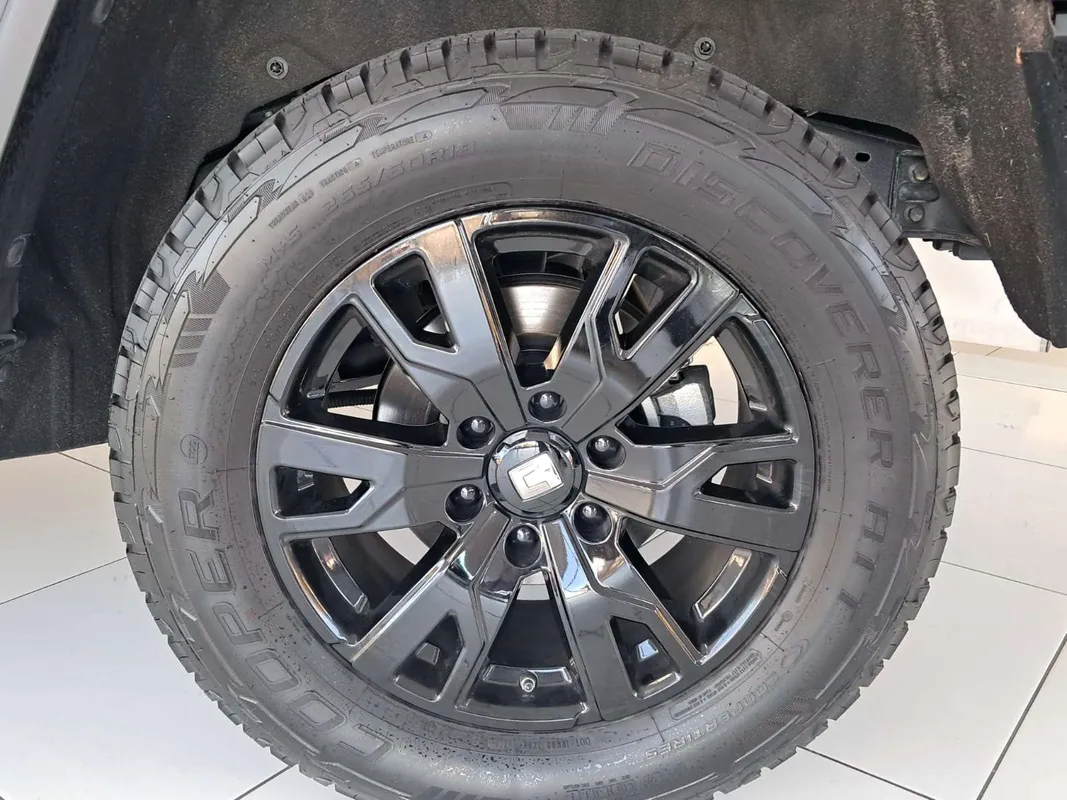 GWM Tank 300 2.4TD 9AT 4X4 Ultra Luxury - Image 16