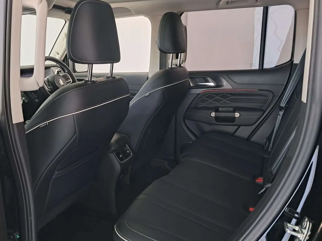 GWM Tank 300 2.4TD 9AT 4X4 Ultra Luxury - Image 10