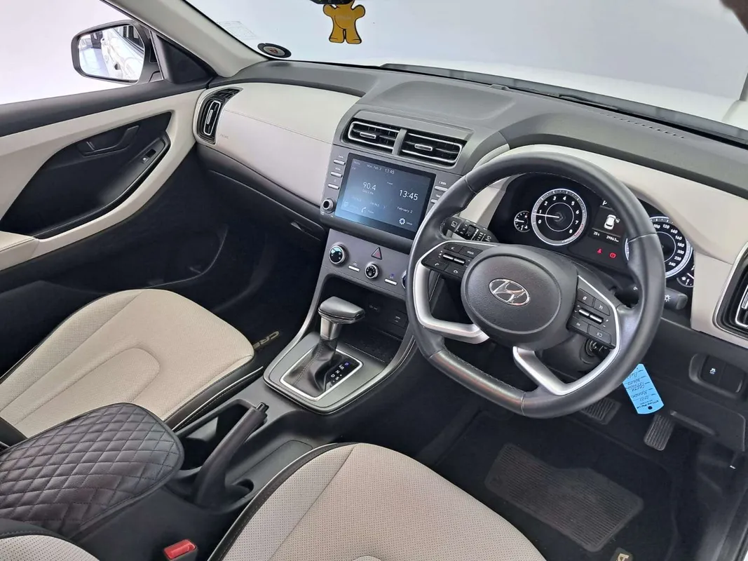 Hyundai Creta 1.5 Executive IVT - Image 8