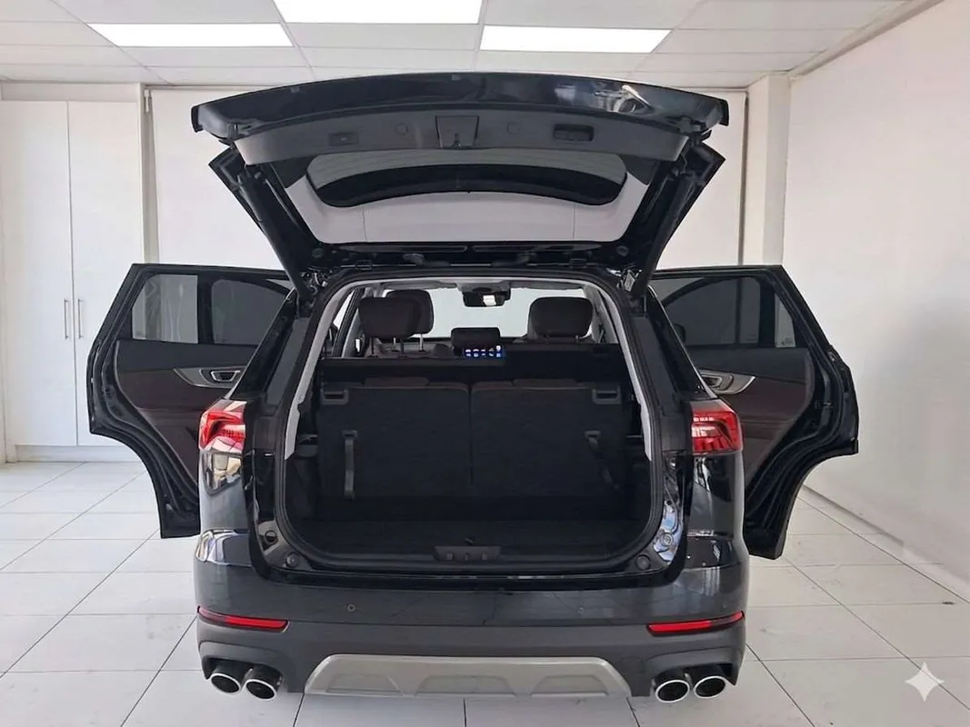 Chery Tiggo 8 Pro Max 2.0T Executive - Image 5