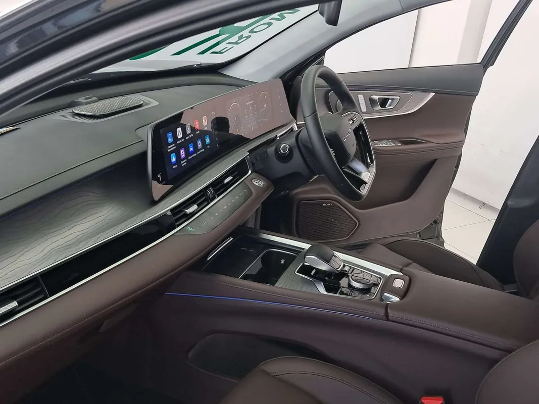 Chery Tiggo 8 Pro Max 2.0T Executive - Image 8