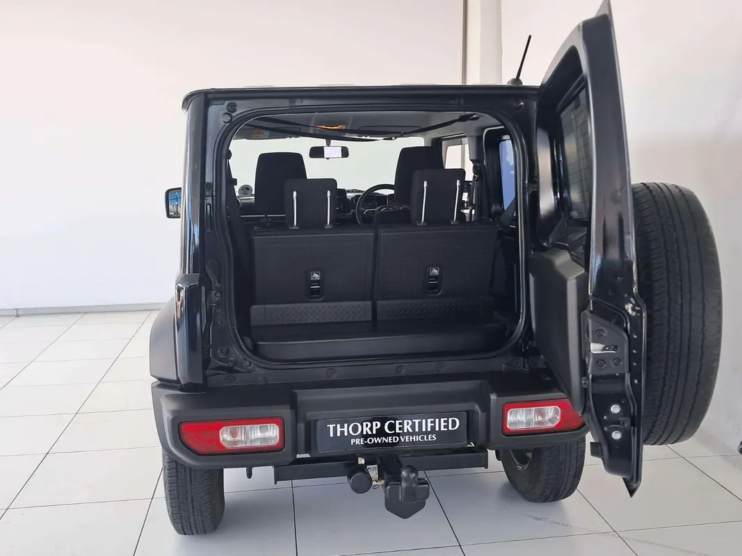 Suzuki Jimny 1.5 GLX - Image 7