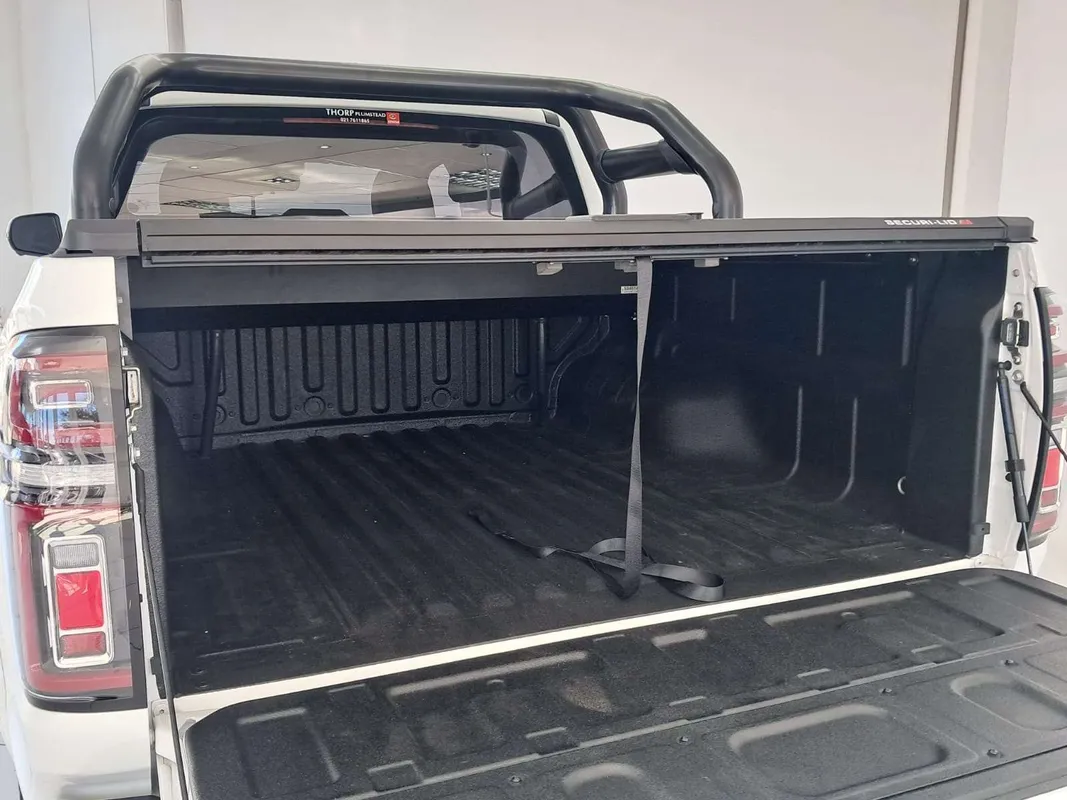 GWM P300 2.4TD LS 4X4 9AT - Image 15