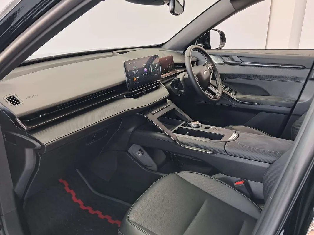 Haval H6 GT 1.5T Hybrid Ultra Luxury DHT 4X4 PHEV - Image 8