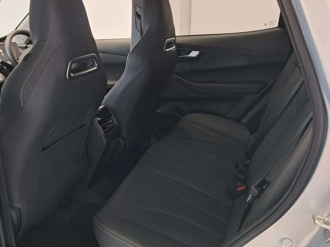 Chery Tiggo 4 Cross 1.5 HEV Comfort DHT - Image 13