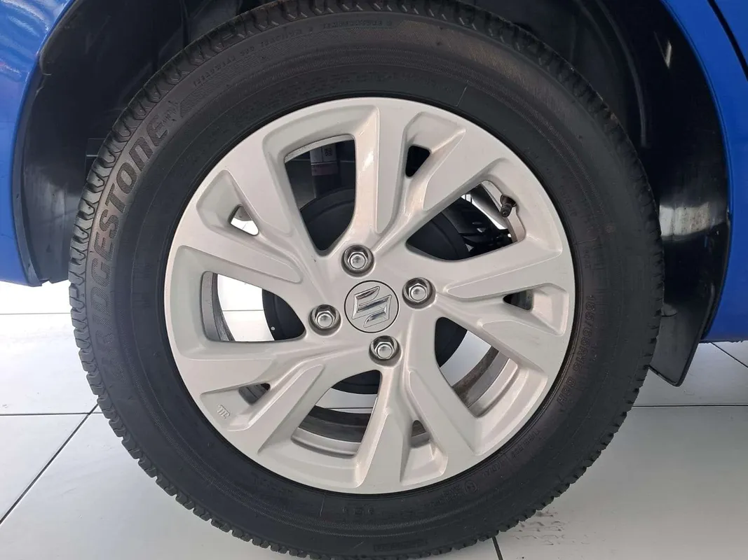 Suzuki Swift 1.2 GL+ CVT - Image 15