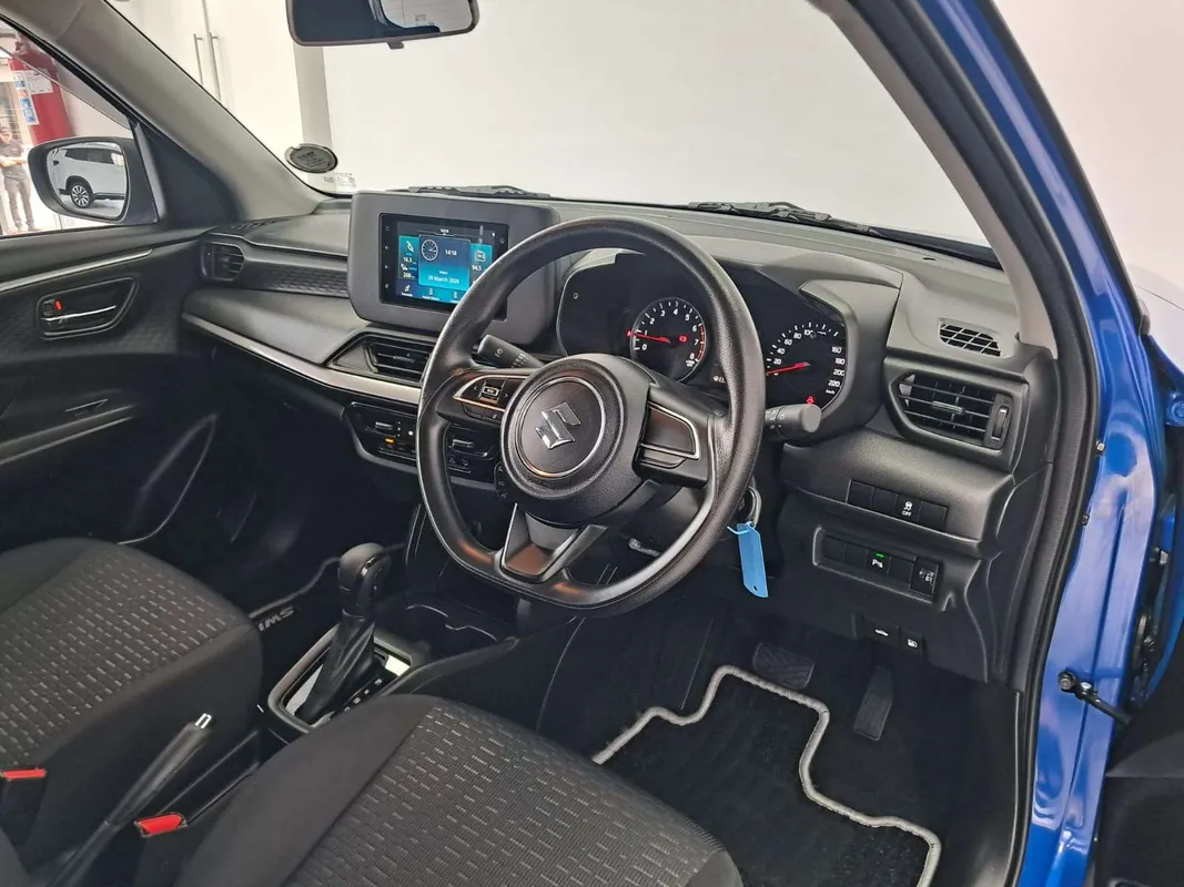 Suzuki Swift 1.2 GL+ CVT - Image 9