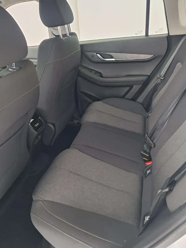 JAECOO J5 1.5T Vortex - Image 11