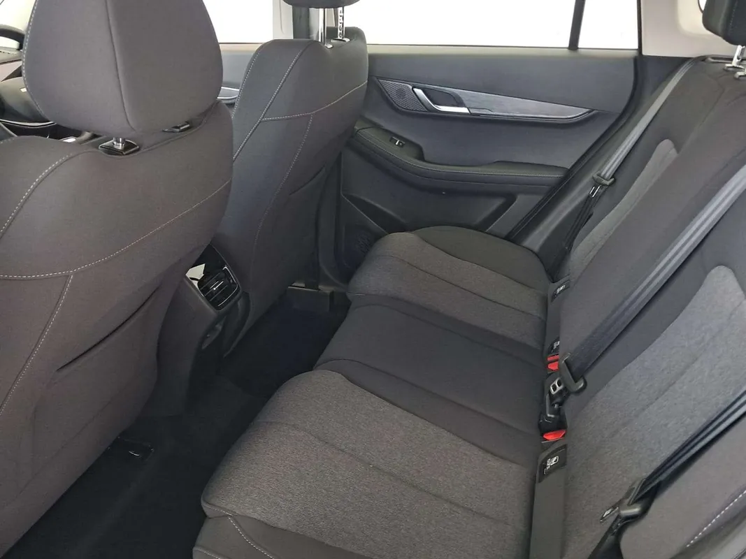 JAECOO J5 1.5T Vortex - Image 11