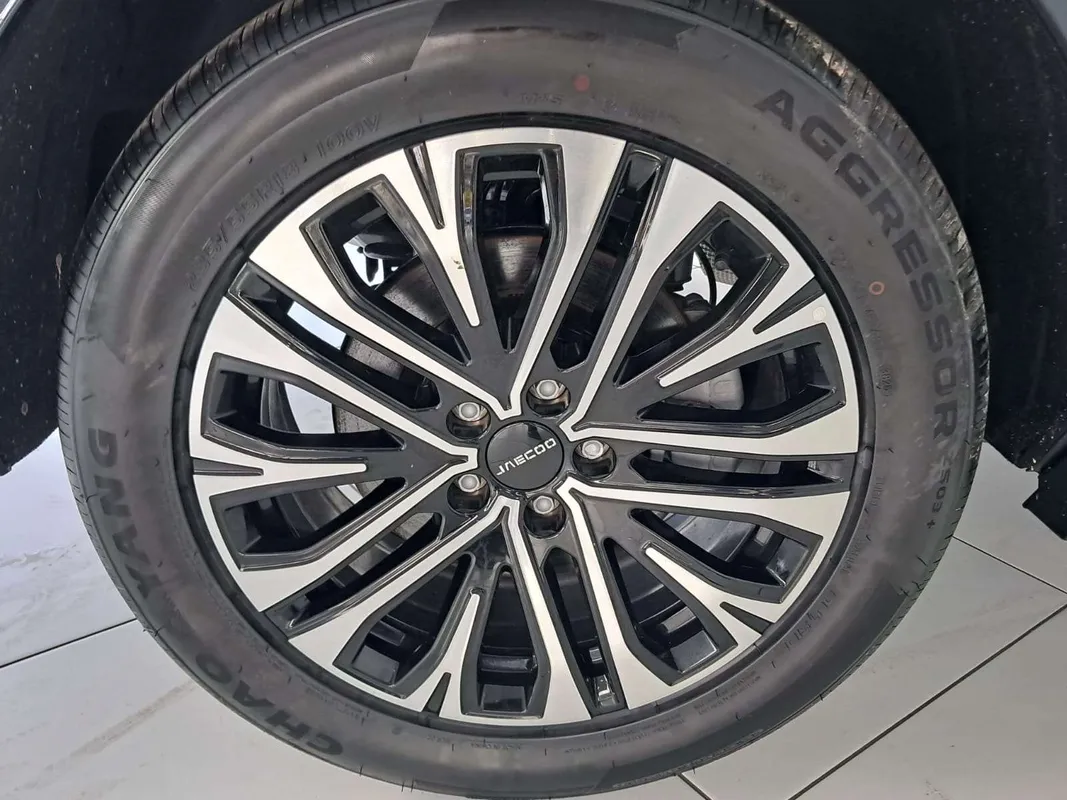 JAECOO J5 1.5T Vortex - Image 15