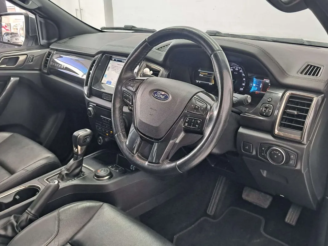 Ford Everest 2.0Bi-Turbo 4WD Limited - Image 7
