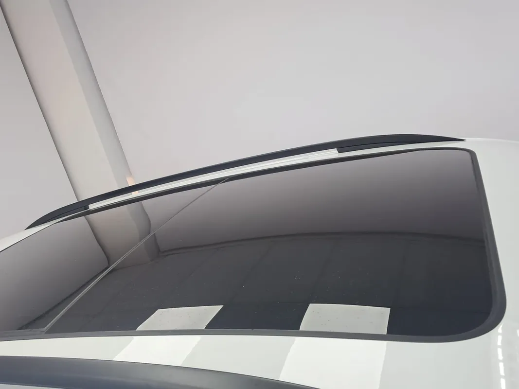 Volkswagen Tiguan Life 1.4TSI 110 kW DSG - Image 15