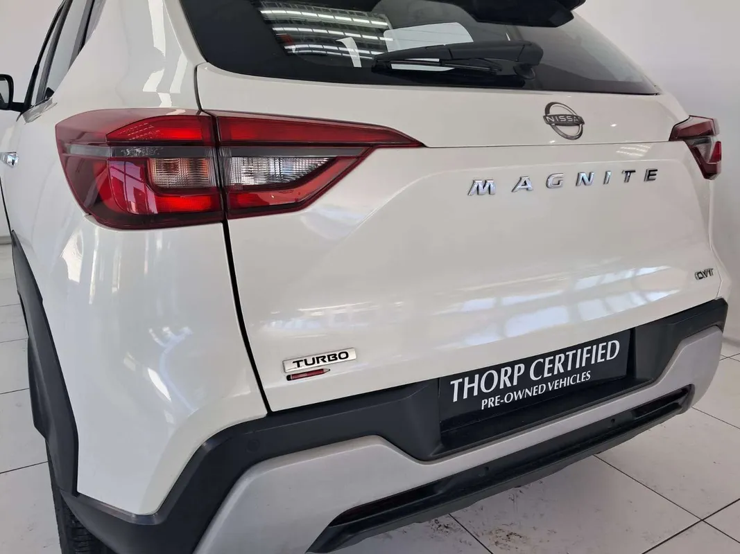 Nissan Magnite 1.0T Acenta Plus CVT - Image 13