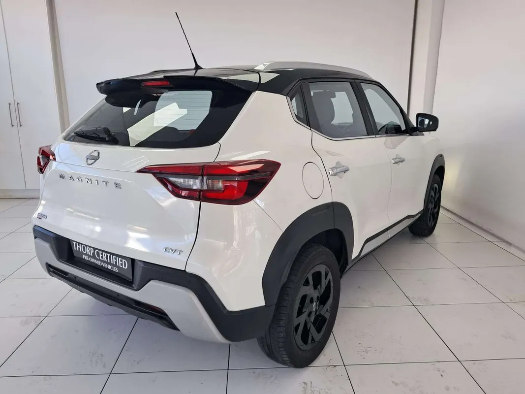 Nissan Magnite 1.0T Acenta Plus CVT - Image 4