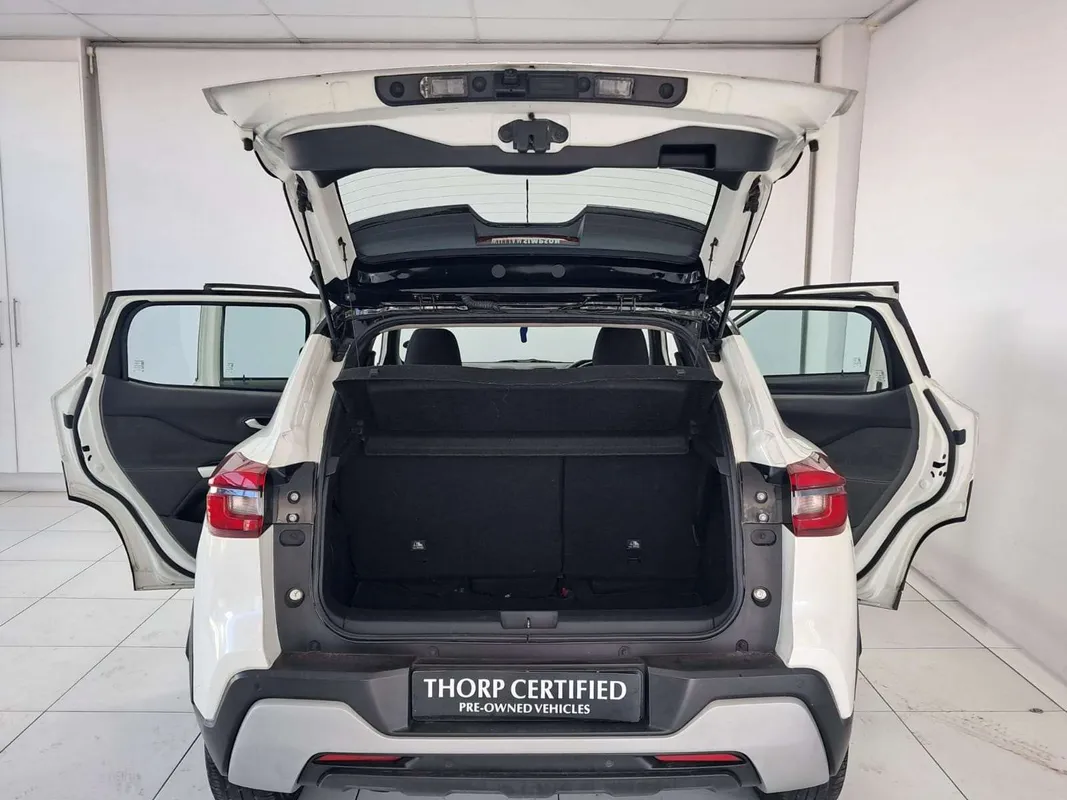 Nissan Magnite 1.0T Acenta Plus CVT - Image 5
