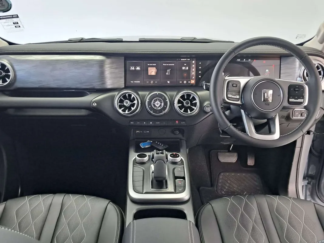 GWM Tank 300 2.4TD 9AT Luxury - Image 8