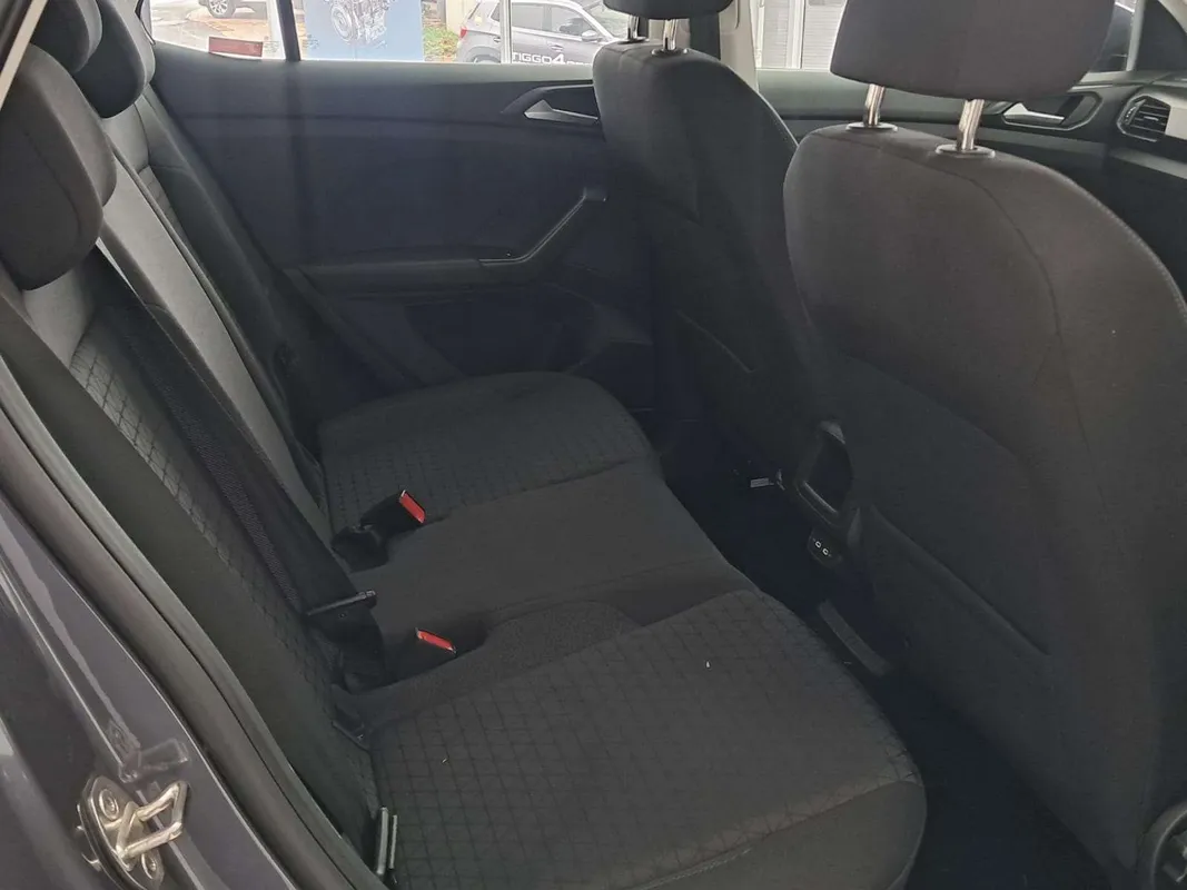 Volkswagen T-Cross 1.0 TSI Comfortline DSG 85kW - Image 11