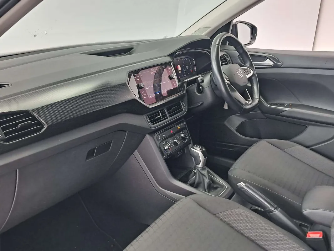 Volkswagen T-Cross 1.0 TSI Comfortline DSG 85kW - Image 9